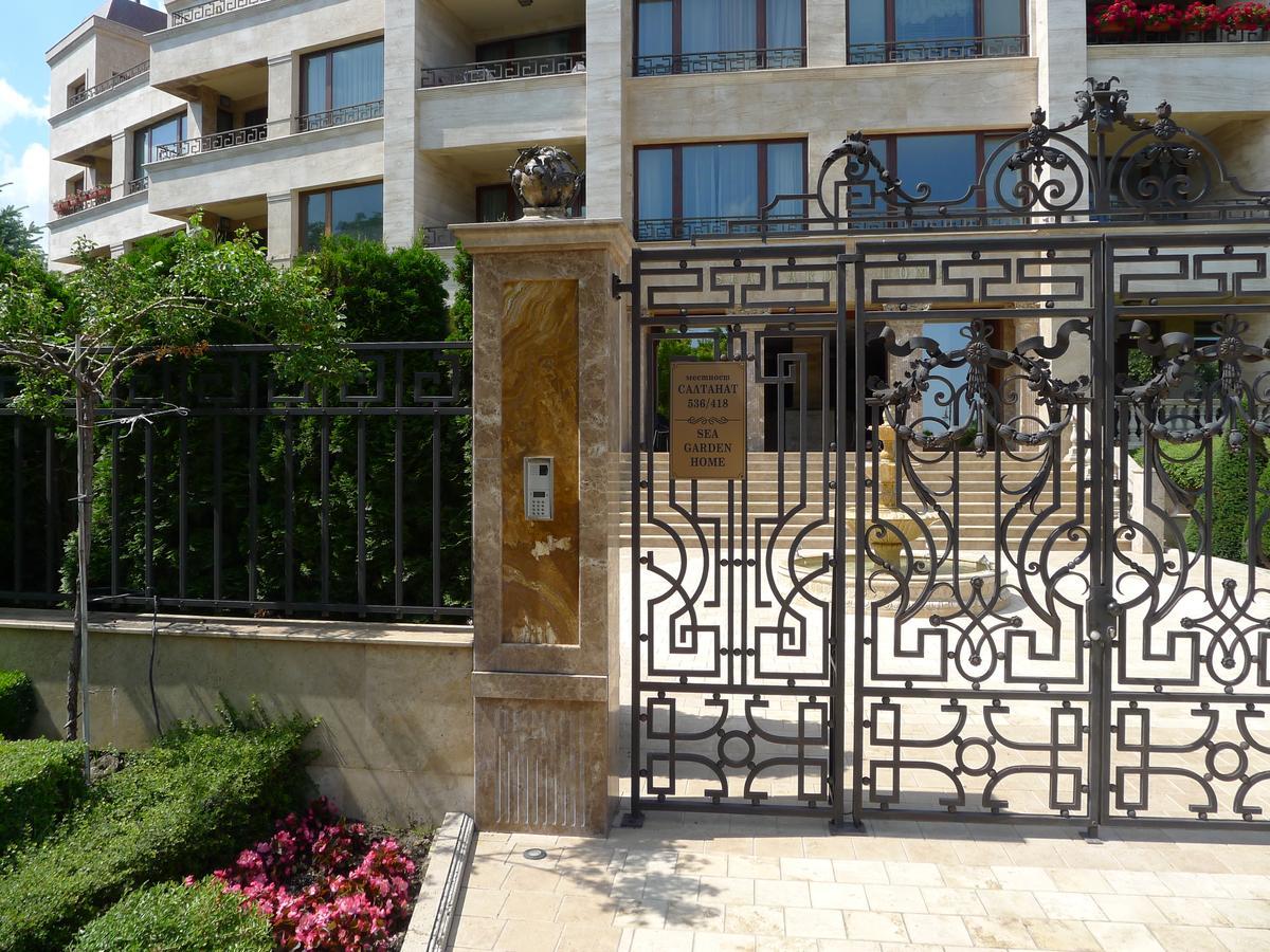 Sea Garden Lux Apartment Varna Exterior photo